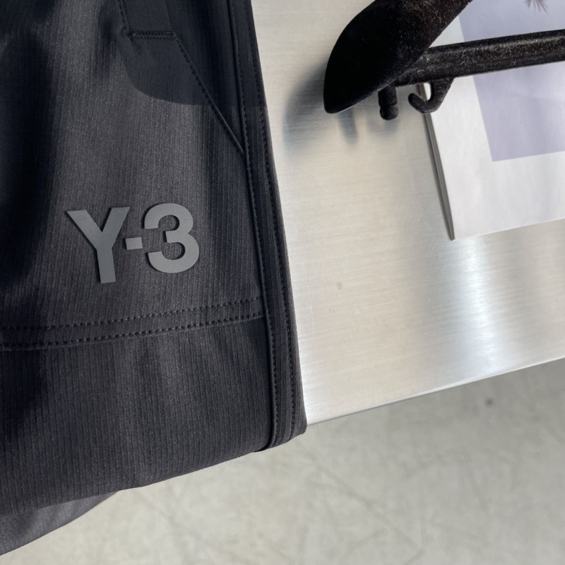 Y-3